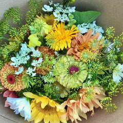 Farm House III Deluxe Bouquet